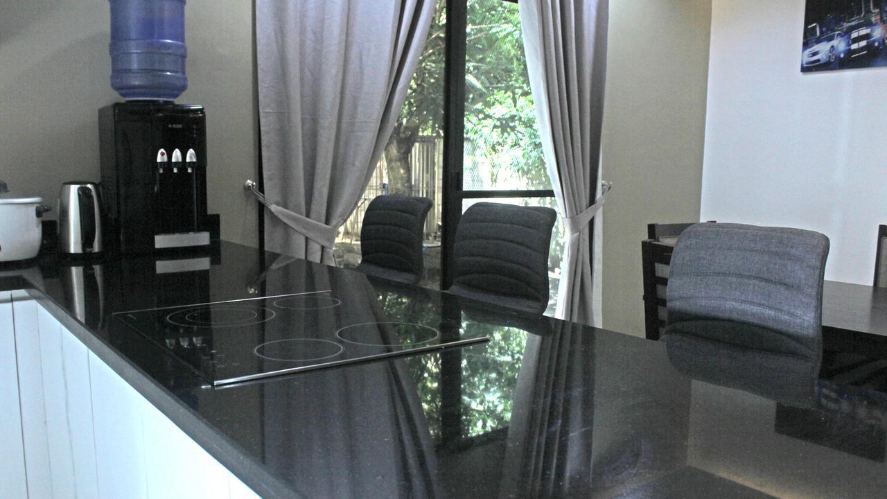 Hanella'S Place Bacong  Extérieur photo